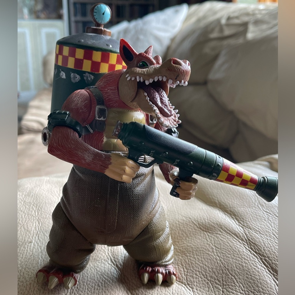 Crash Bandicoot Dingodile Figure With Accessories